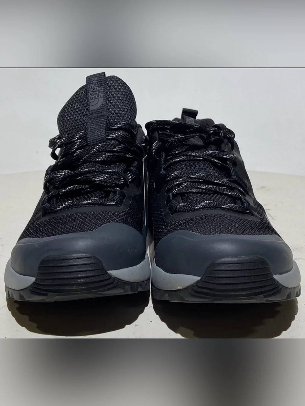 The North Face Men's Activist Futurelight hiking shoe- size 8.5 waterproof -
